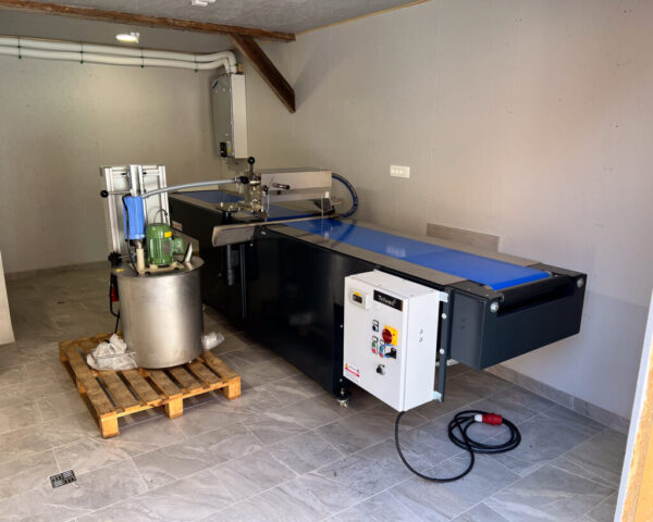 Zebra-Coating-Machine-arrival-3