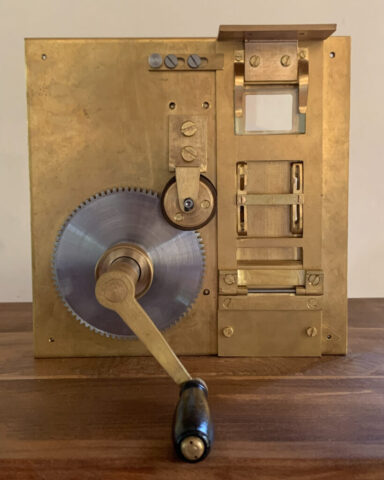 Rebuilding-Lumière-Cinematograph-François-Thibault-18